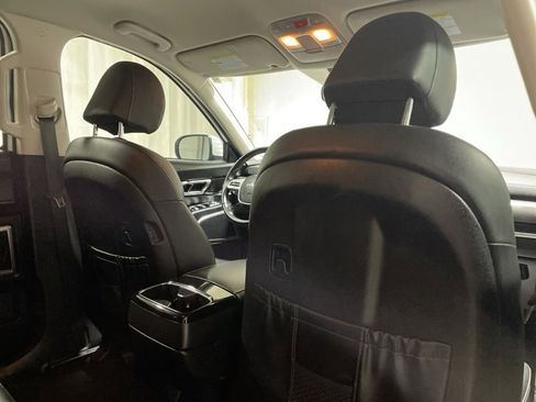 Certified 2023 Kia Telluride LX image 11