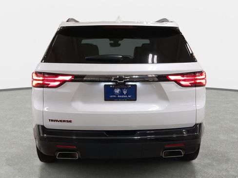 Used 2023 Chevrolet Traverse Premier w/ Redline Edition image 6