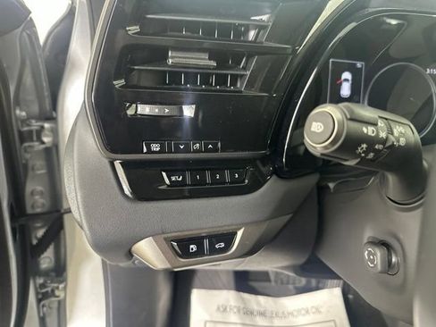 Used 2024 Lexus RX 350 Premium w/ Accessory Package AWD/4WD image 13