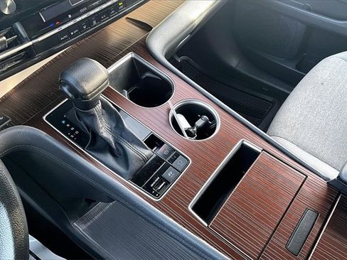 Used 2024 Toyota Sienna LE image 19