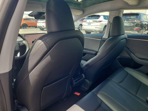 Used 2024 Tesla Model 3 Standard Range RWD image 8