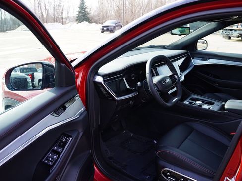 Used 2025 Jeep Wagoneer S Launch Edition image 15