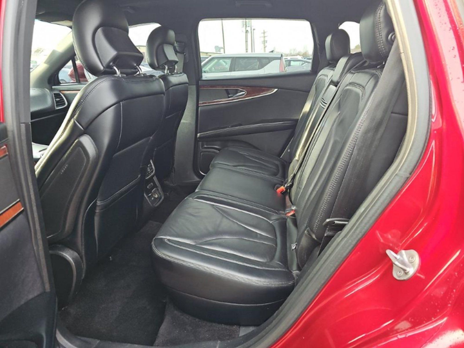 Used 2018 Lincoln MKX Reserve w/ Lincoln MKX Climate Package AWD/4WD image 18