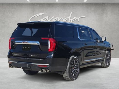 Used 2024 GMC Yukon XL Denali image 16