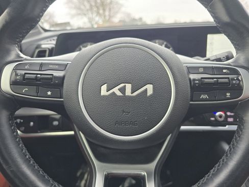 Used 2023 Kia Sportage SX image 25