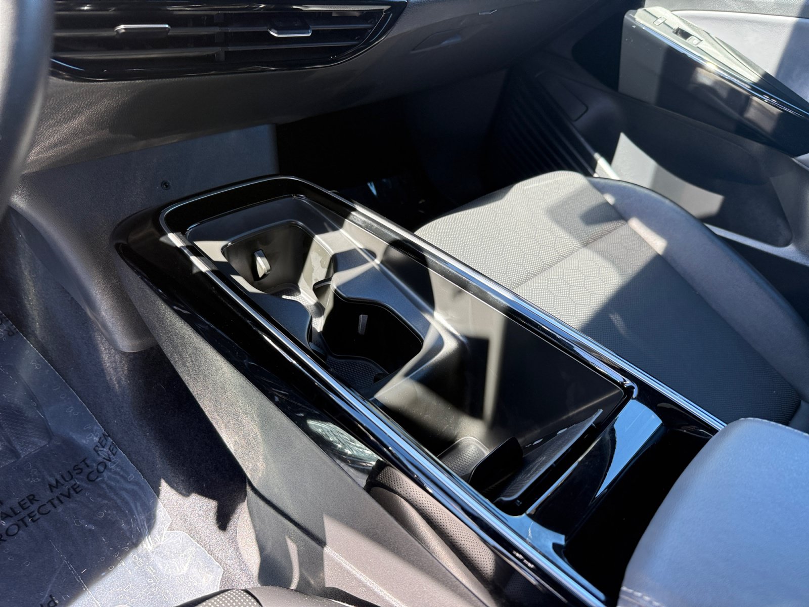 Certified 2023 Volkswagen ID.4 Pro S AWD/4WD image 13