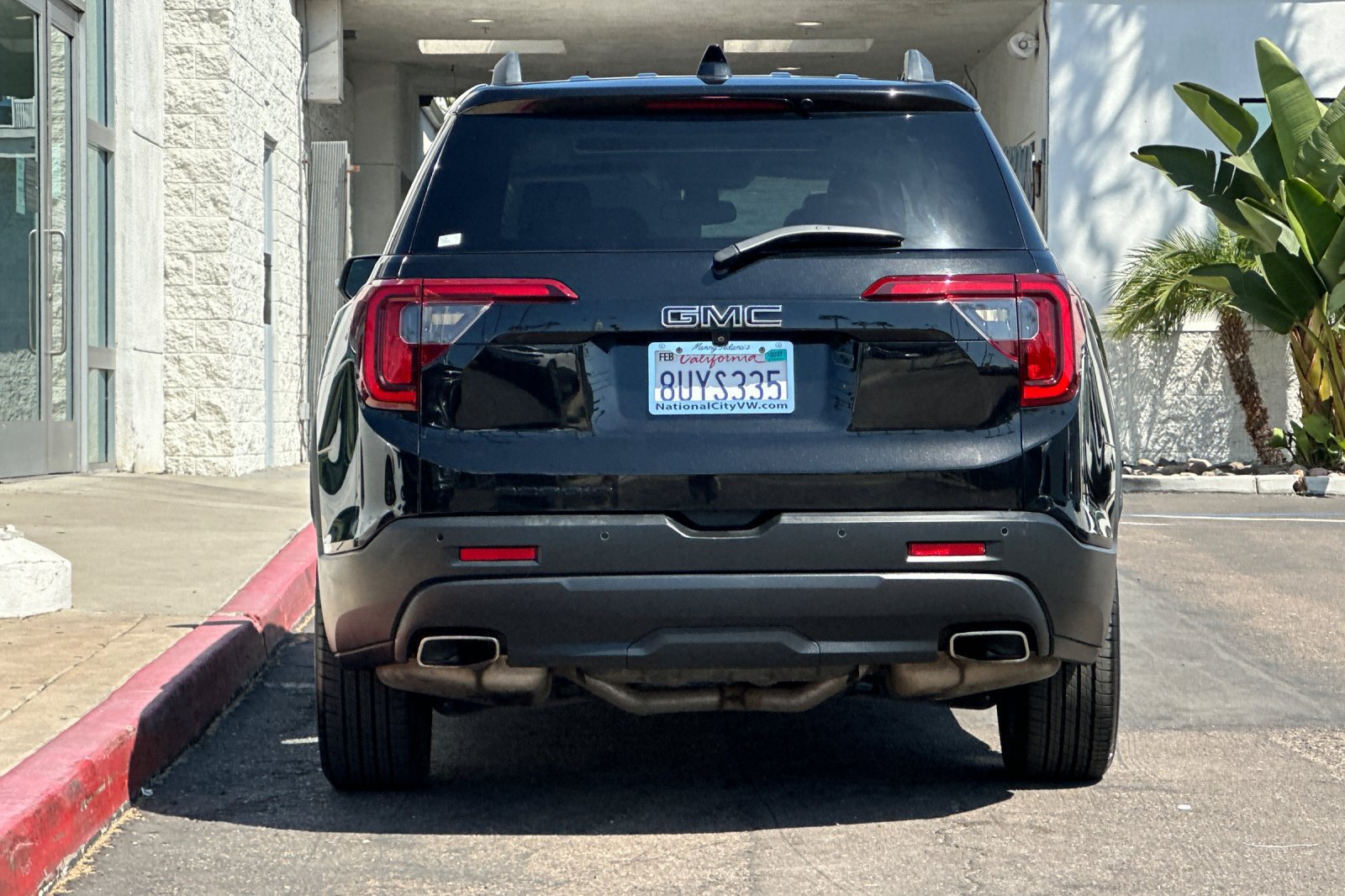 Used 2021 GMC Acadia SLT w/ Elevation Edition FWD image 5