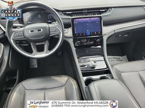 Used 2022 Jeep Grand Cherokee L Limited AWD/4WD image 22