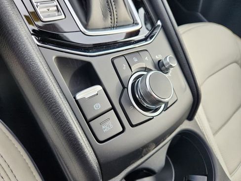 New 2025 MAZDA CX-5 AWD 2.5 S w/ Preferred Package image 18
