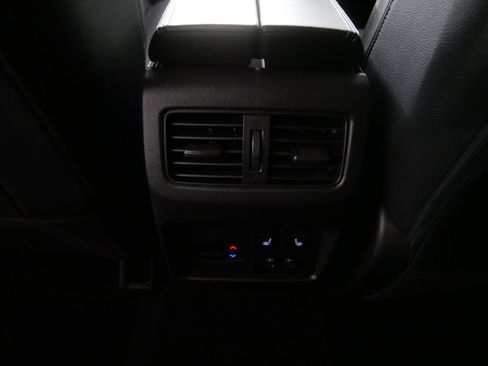 Used 2023 Nissan Rogue SL AWD/4WD image 22