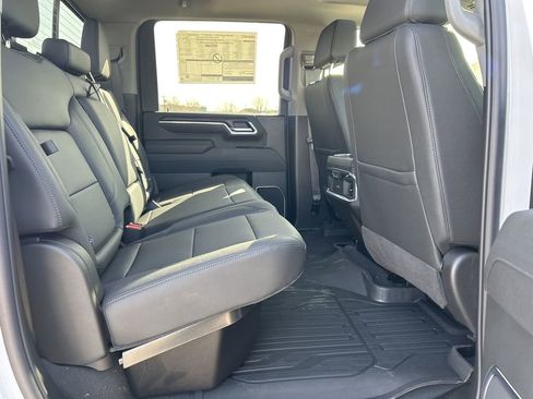 New 2025 GMC Sierra 2500 SLT w/ SLT Premium Package image 34