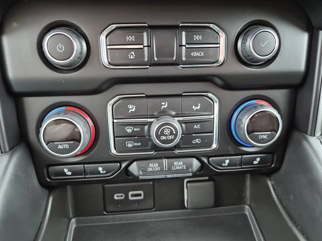 Used 2022 Chevrolet Tahoe LT AWD/4WD image 17