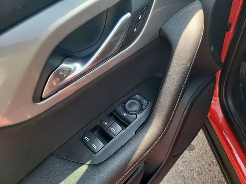 Used 2023 Chevrolet Blazer LT image 10