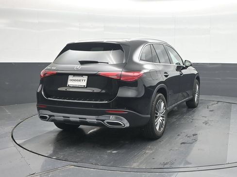 Used 2026 Mercedes-Benz GLC 300 image 24