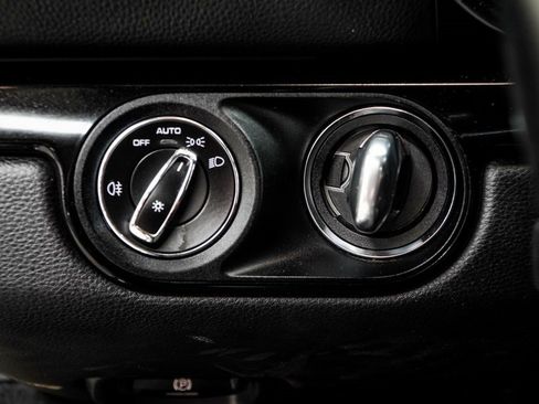 Used 2021 Porsche 718 Boxster image 36