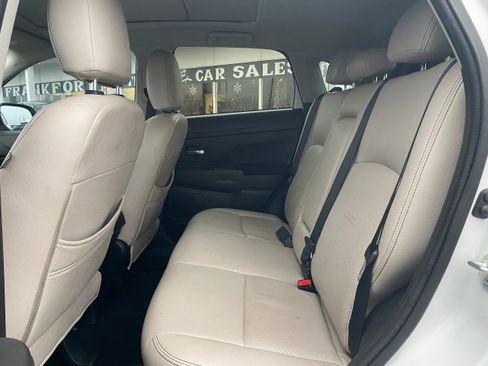 Used 2015 Mitsubishi Outlander Sport GT image 17