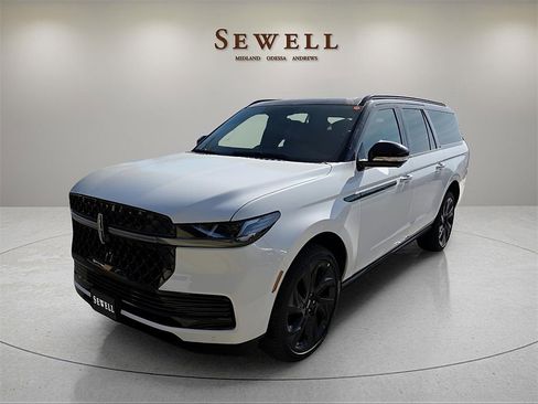 New 2025 Lincoln Navigator L Black Label image 1