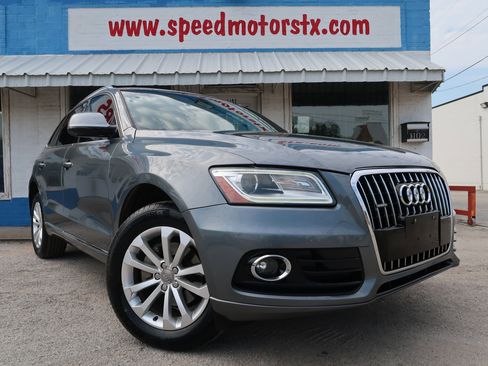 Used 2017 Audi Q5 2.0T Premium image 2