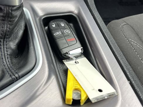 Used 2023 Dodge Charger SXT image 30