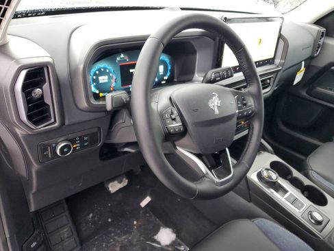 New 2025 Ford Bronco Sport Outer Banks AWD/4WD image 11