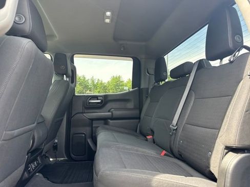 Used 2021 Chevrolet Silverado 1500 LT image 16