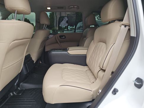 Used 2024 Nissan Armada Platinum w/ Captain's Chairs Package image 15