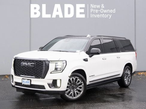 Used 2023 GMC Yukon XL Denali Ultimate image 1