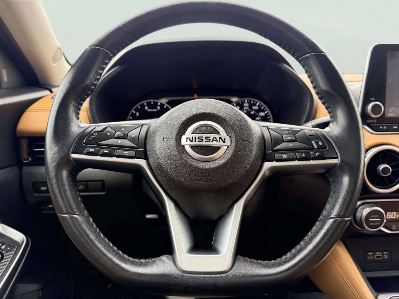 Used 2020 Nissan Sentra SV w/ SV Premium Package FWD image 28