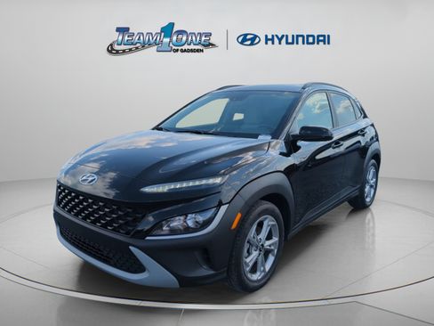 Used 2023 Hyundai Kona SEL FWD image 4