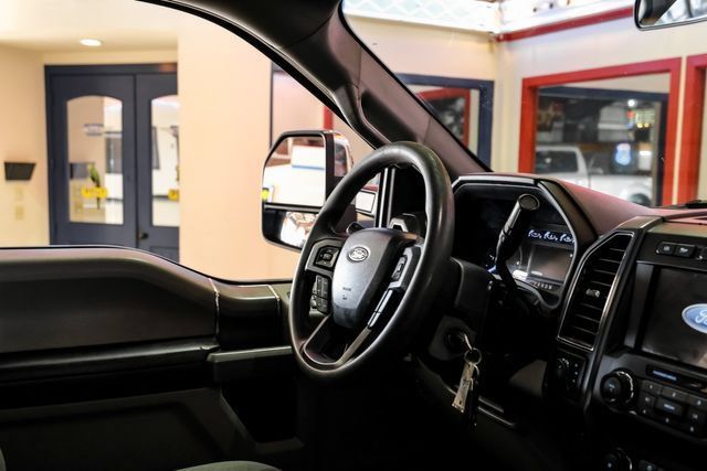 Used 2022 Ford F350 XLT w/ XLT Premium Package AWD/4WD image 17