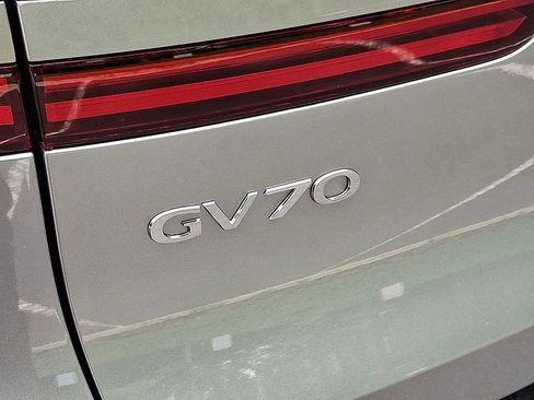 New 2026 Genesis GV70 2.5T Sport Prestige AWD/4WD image 13