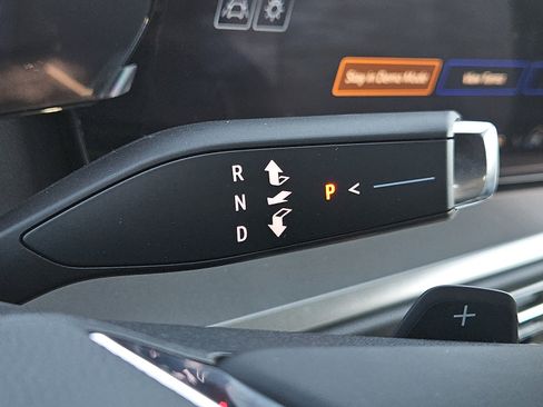 New 2026 Chevrolet Traverse LT image 20