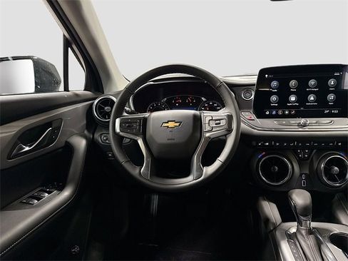 New 2026 Chevrolet Blazer LT image 25