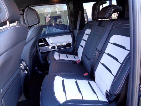 Used 2023 Mercedes-Benz G 63 AMG 4MATIC image 17