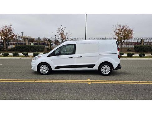 Used 2016 Ford Transit Connect XLT image 8
