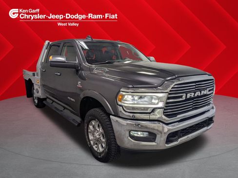 Used 2022 RAM 2500 Laramie AWD/4WD image 1