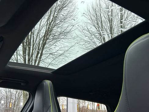 Used 2024 Kia EV6 GT image 21