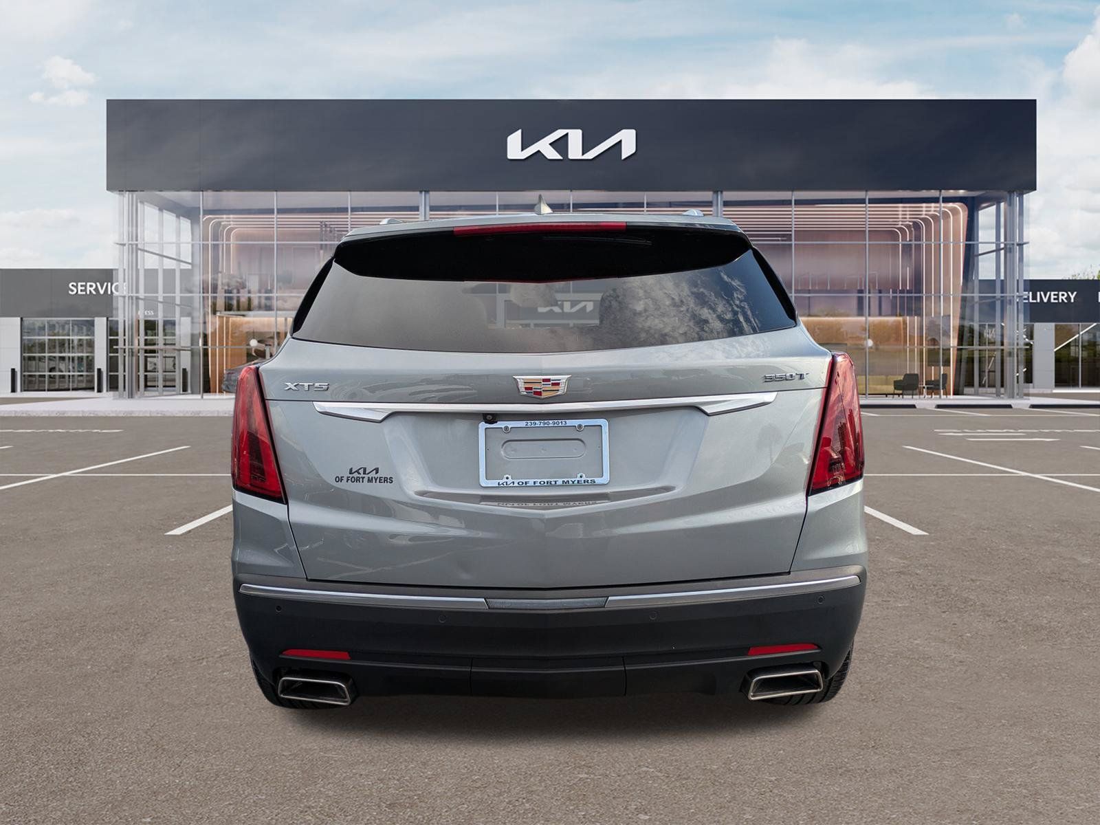 Used 2024 Cadillac XT5 Luxury FWD image 5