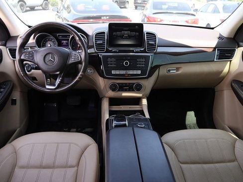 Used 2018 Mercedes-Benz GLE 350 4MATIC image 25
