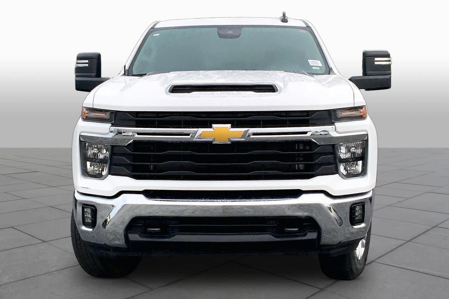 Used 2025 Chevrolet Silverado 2500 LT w/ Convenience Package AWD/4WD image 6