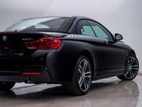 Used 2019 BMW 440i xDrive Convertible w/ M Sport Package image 9