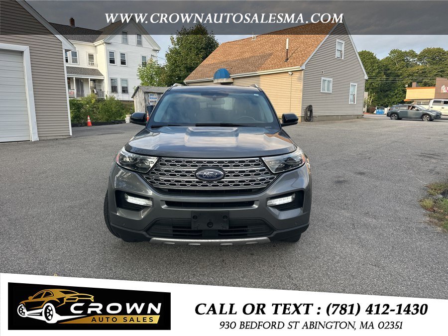 Used 2021 Ford Explorer Limited w/ Equipment Group 301A AWD/4WD image 2