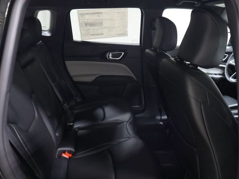 New 2026 Jeep Compass Limited AWD/4WD image 14