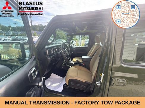 Used 2023 Jeep Gladiator Sport w/ Trailer Tow Package AWD/4WD image 32
