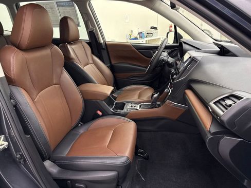 Used 2022 Subaru Forester Touring w/ Popular Package #2 image 23
