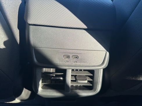 New 2026 Chevrolet Equinox LT image 31