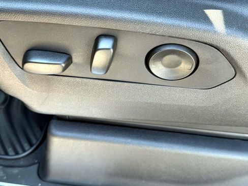 New 2025 Chevrolet Silverado 1500 LT image 17