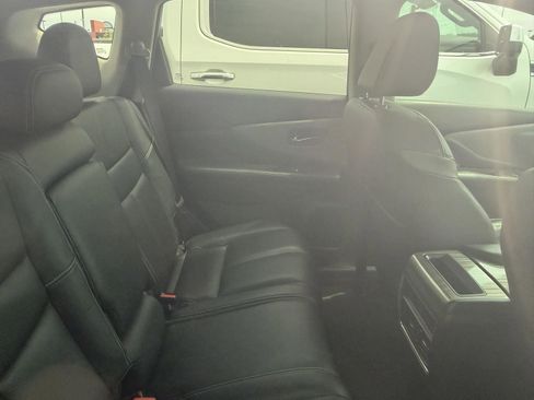 Used 2015 Nissan Murano SL w/ SL Technology Package FWD image 10