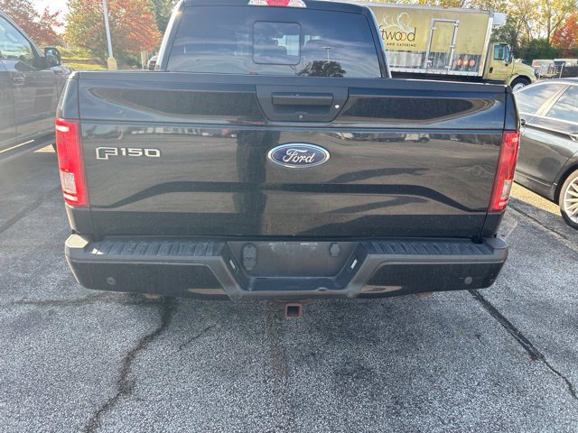 Used 2017 Ford F150 XLT w/ Equipment Group 302A Luxury AWD/4WD image 4