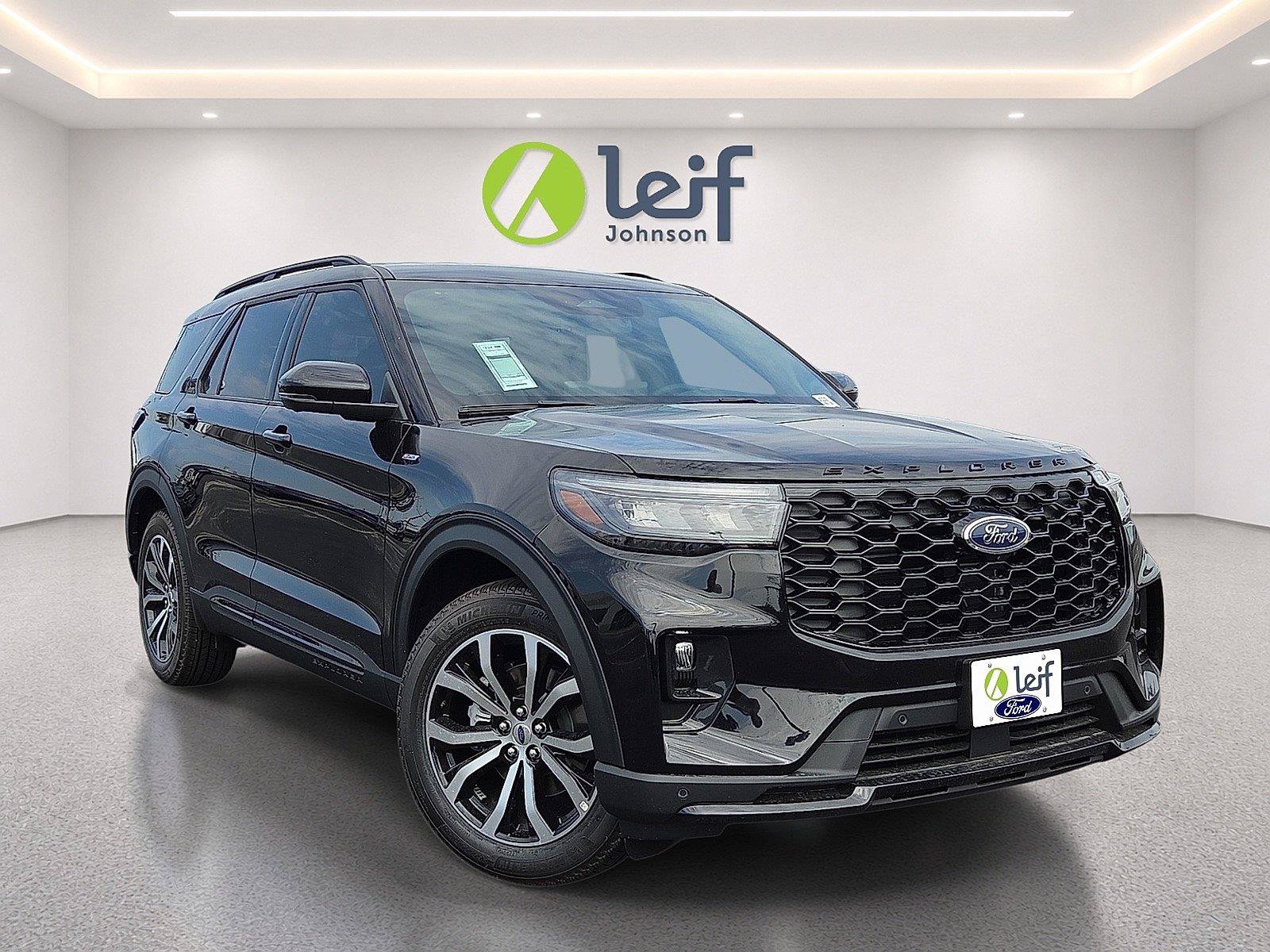 New 2026 Ford Explorer ST-Line w/ Premium Package RWD image 2